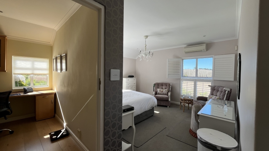 3 Bedroom Property for Sale in Van Riebeeckshof Western Cape